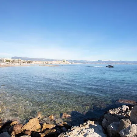 شقة Residence Tamanaco Beach By Weekome