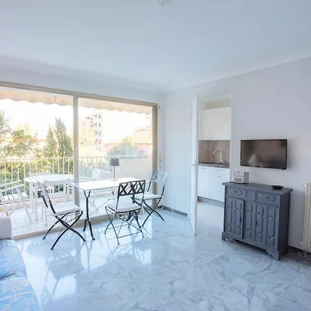 Residence Tamanaco Beach By Weekome شقة *
